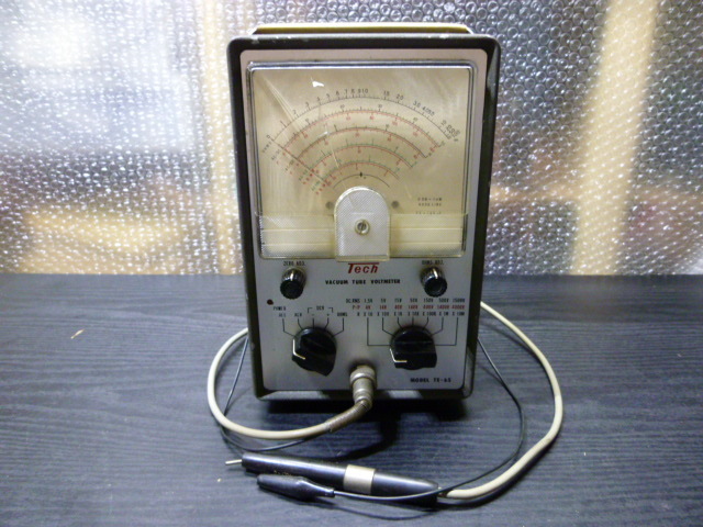  used * hole riser *VACUUM TUBE VOLTMETER*Tech*TE-65* panel crack U-1614