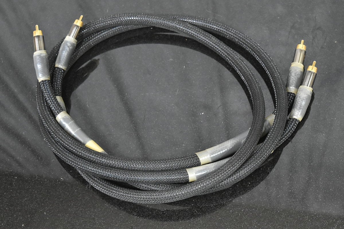 PAD Purist Audio Design Aqueous REV.A RCAケーブルペア 約1.4m(RCA