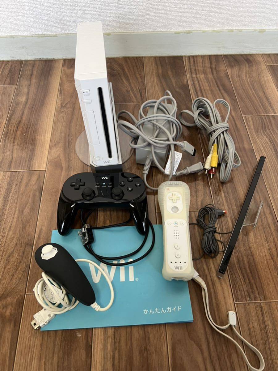 Nintendo 任天堂 RVL-001 Wii ウィー ホワイト 本体 家庭用ゲーム機★現状品★大量セット_画像1