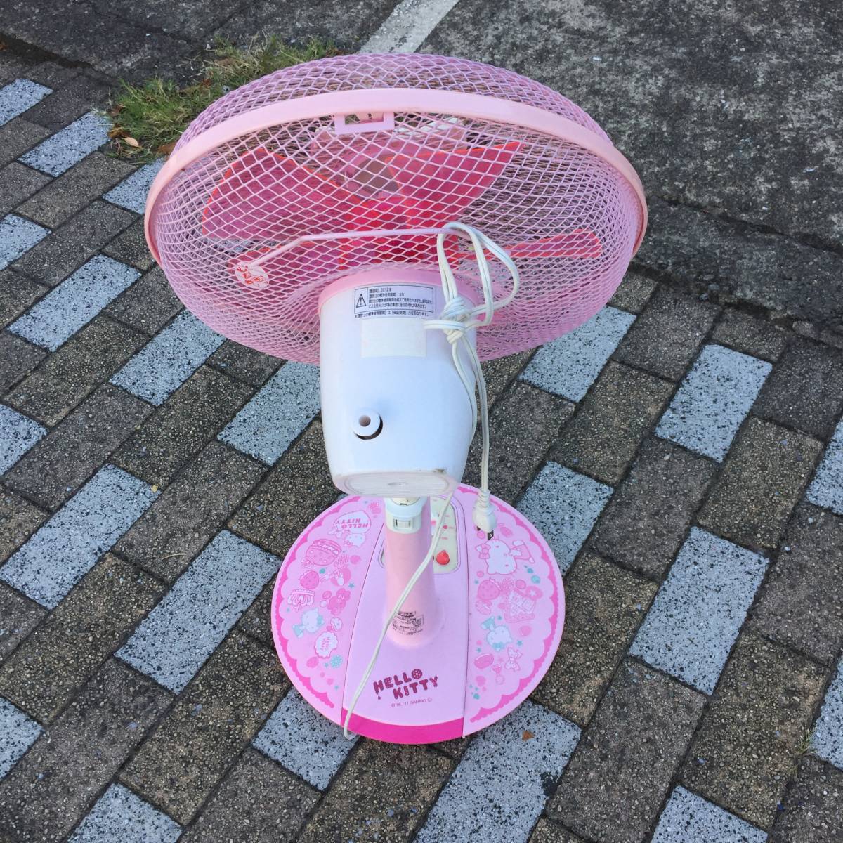 □SANRIO サンリオ キティちゃん 30cm リビング扇 扇風機 FL-KT301 株式会社フィフティ社製 ピンク【動作品】 _画像5