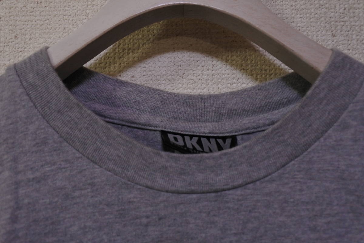 90's DKNY NEW YORK Vintage Tee size M USA製 ダナキャラン Tシャツ グレー_画像3