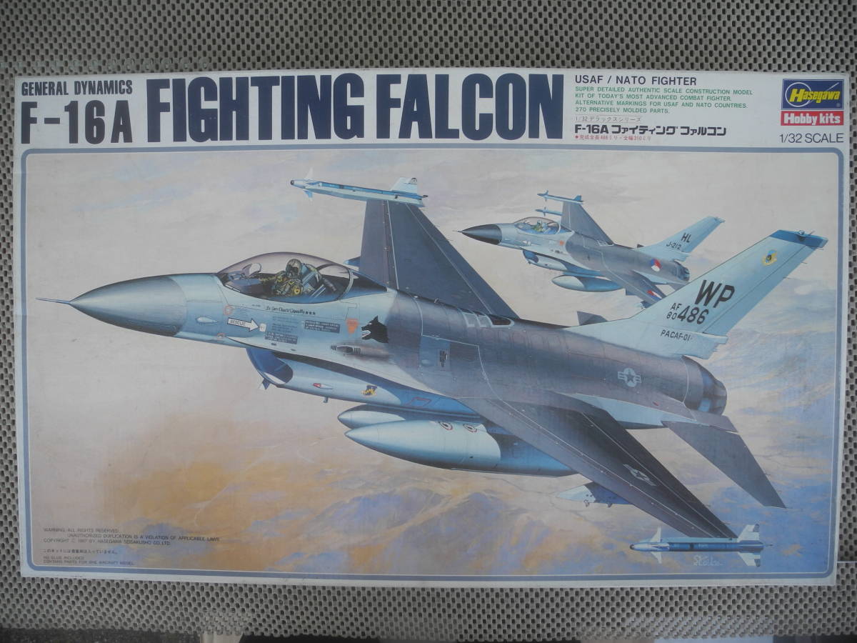 【新品未開封】F-16A FIGHTING FALCON ハセガワ 1/32 ファイティングファルコン
