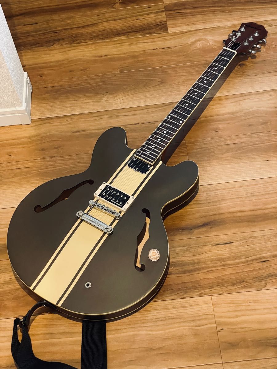Epiphone by Gibson Tom DeLonge ES-333 Blink-182|Yahoo Epiphone by Gibson Tom DeLonge ES-333 Blink-182|Yahoo
