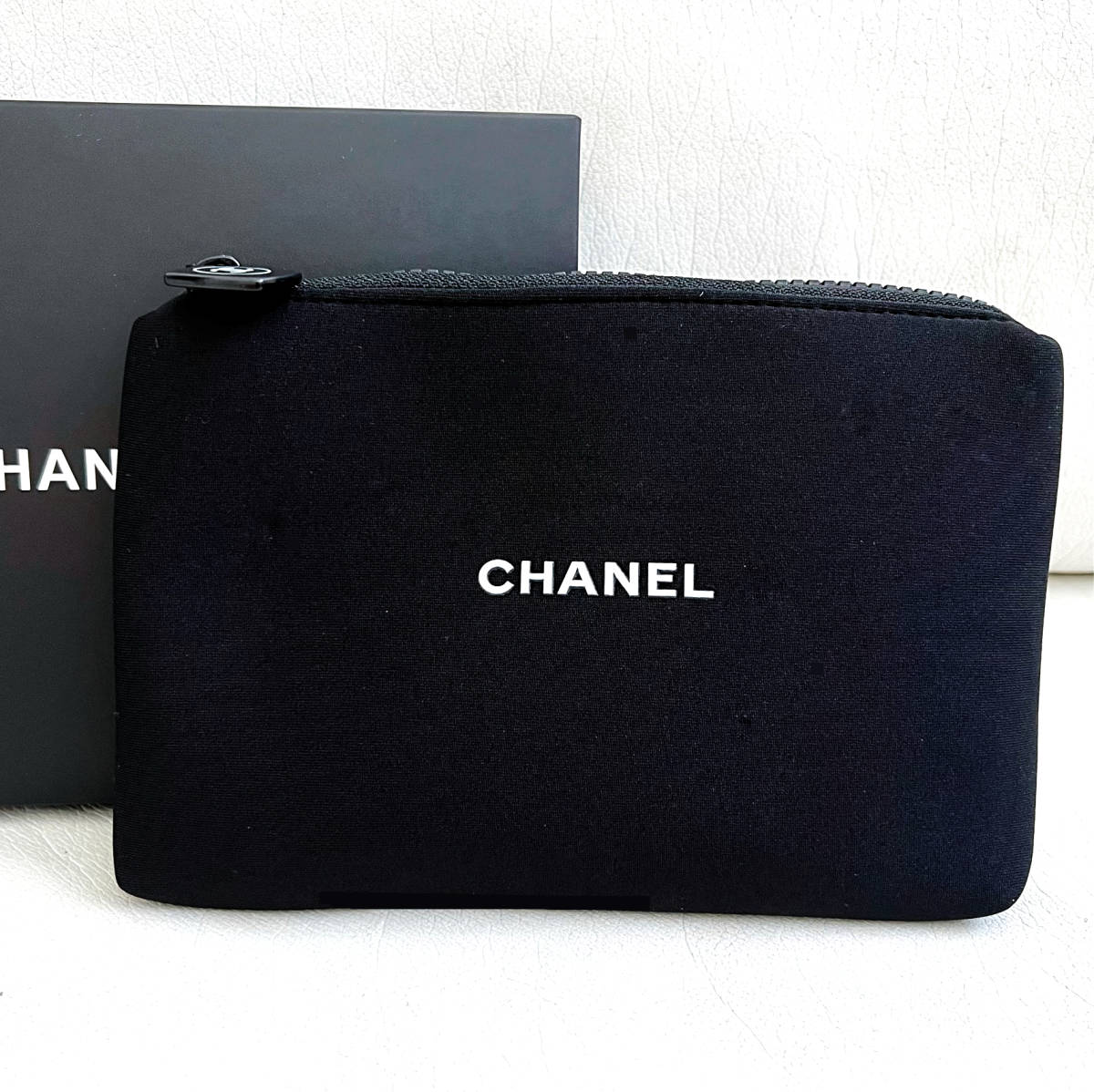 新品 CHANEL シャネル ポーチ メイクポーチ 非売品 ノベルティ 新品 CHANEL シャネル ポーチ メイクポーチ 非売品 ノベルティ