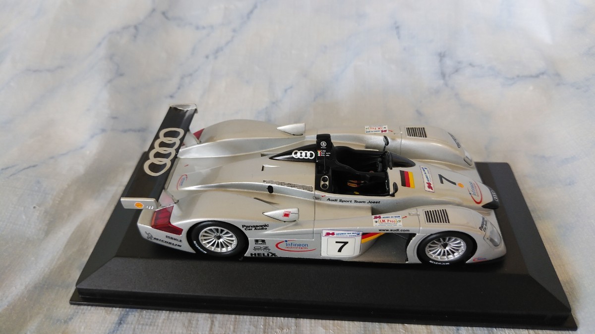 MINICHAMPS ミニチャンプス Audi R8R 3rd Place Le Mans 2000 team JOEST アウディ レーシング ミニカー 430 000907の画像6