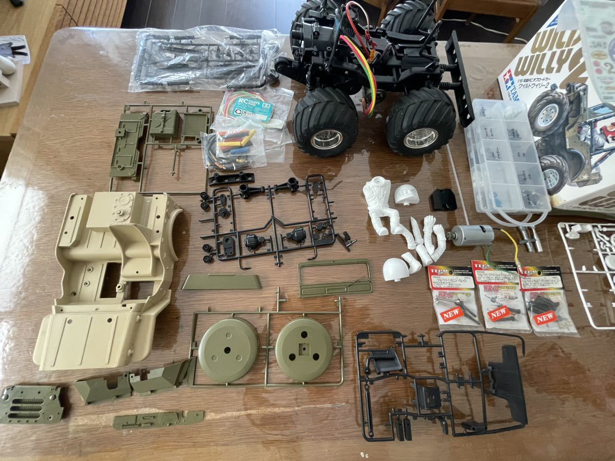 TAMIYA ラジコンカー 1/10 ワイルドウィリー2