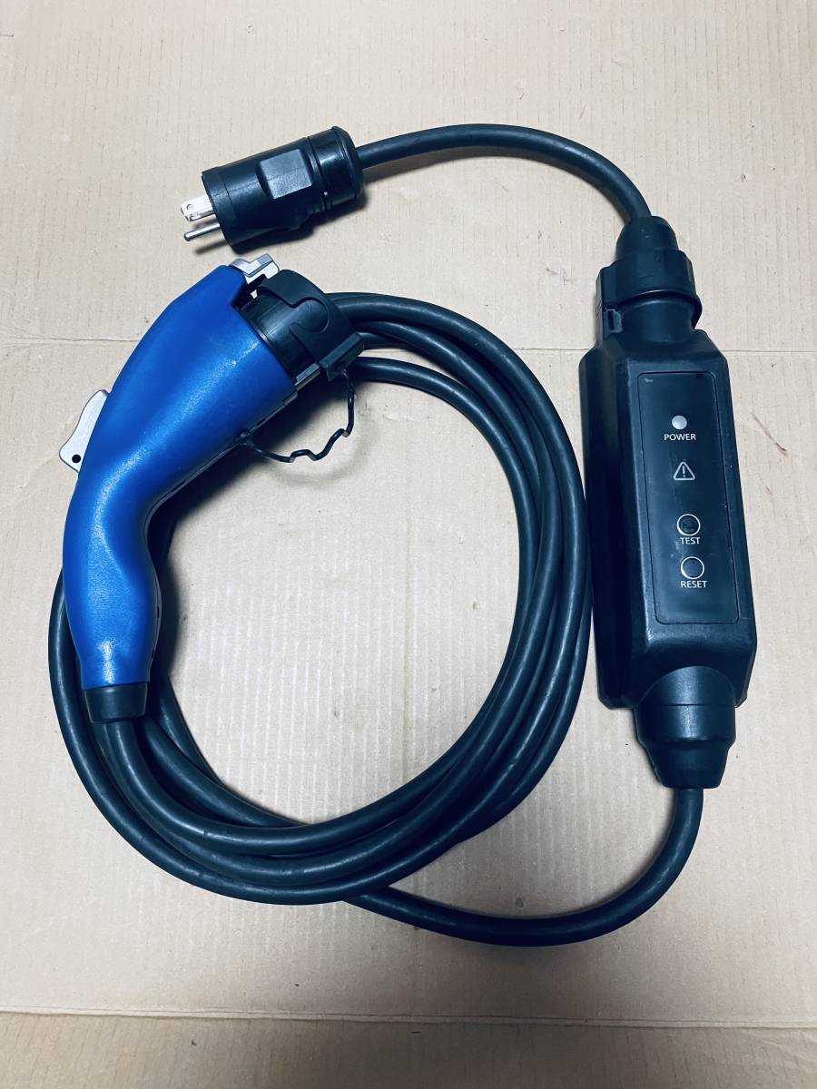 トヨタ プリウスPHV 用充電ケーブル G9060-47180 100V用 ③ トヨタ プリウスPHV 用充電ケーブル G9060-47180 100V用 ③