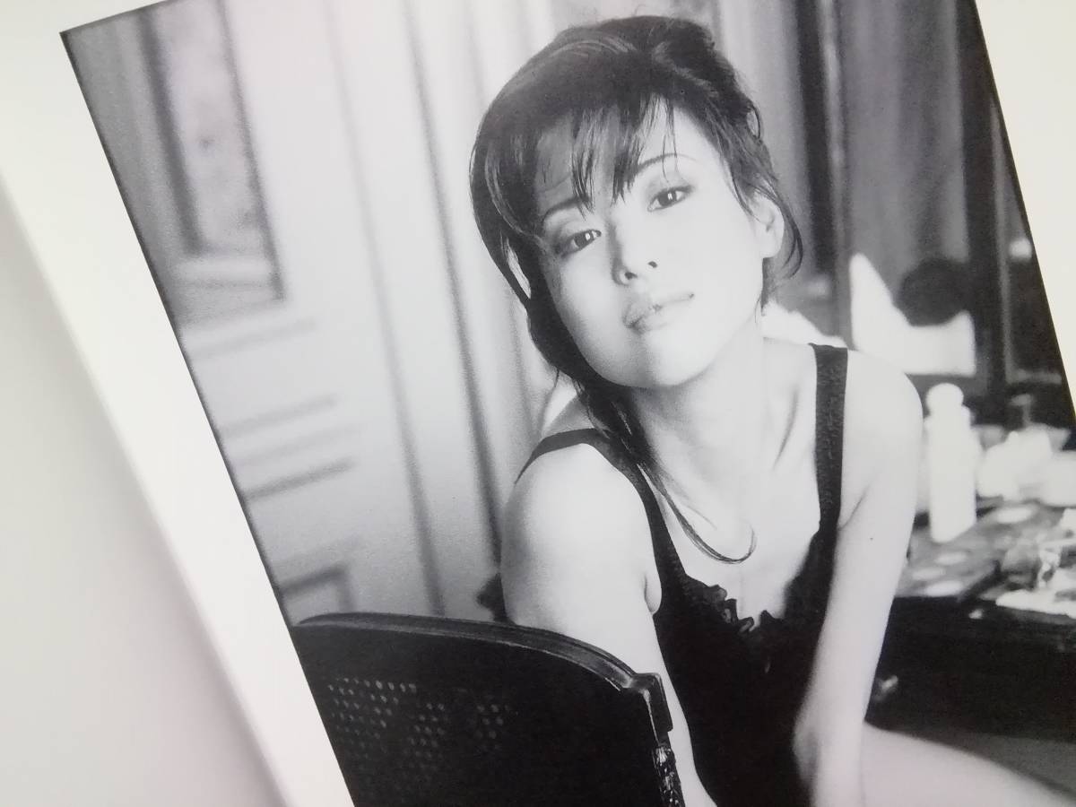 ☆絶版☆ 松田聖子 写真集【SEIKO MATSUDA IN PARIS】1997年出版 ☆絶版☆ 松田聖子 写真集【SEIKO MATSUDA IN PARIS】1997年出版