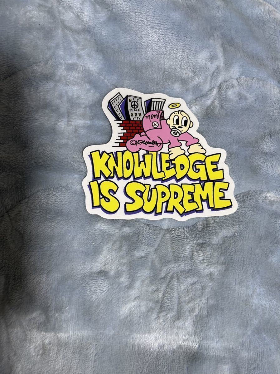 【新品未使用】 22SS 新品 SUPREME シュプリーム KNOWLEDGE IS SUPREME STICKER ステッカー 小物 未使用 即決早い者勝ち_画像1