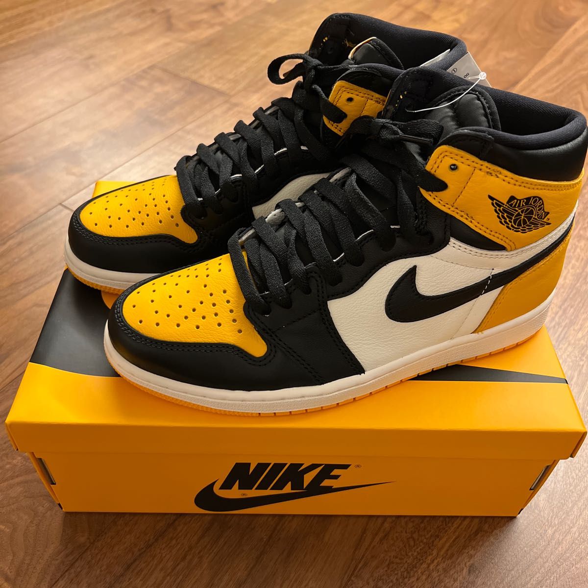 NIKE AIR JORDAN 1 High OG TAXI 26cm|PayPayフリマ