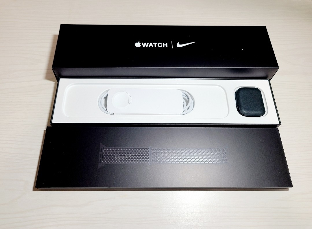使用少☆極美品☆Apple watch series7 Nike 41ｍｍ GPS ミッドナイトアルミニウム MKN43J/A アップルウォッチ 注意分必読
