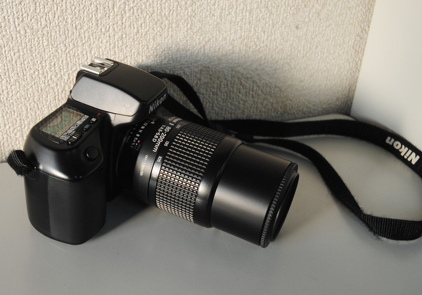 ☆希少【ニコン / Nikon 一眼レフフィルムカメラ F70D PANORAMA 望遠ズームレンズ2本セット 35-80mm・80-200mm 】ケース付 N08092の画像4