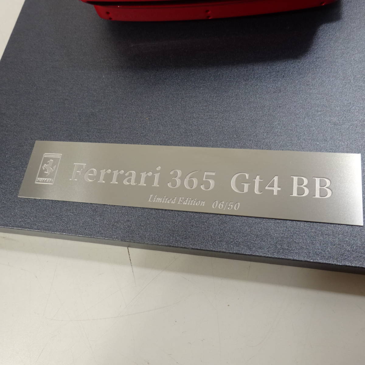 0928V【保管品】CFM 1/18 ミニカー 50台限定品 Ferrari 365 GT4BB #86 06/50 フェラーリ_画像5