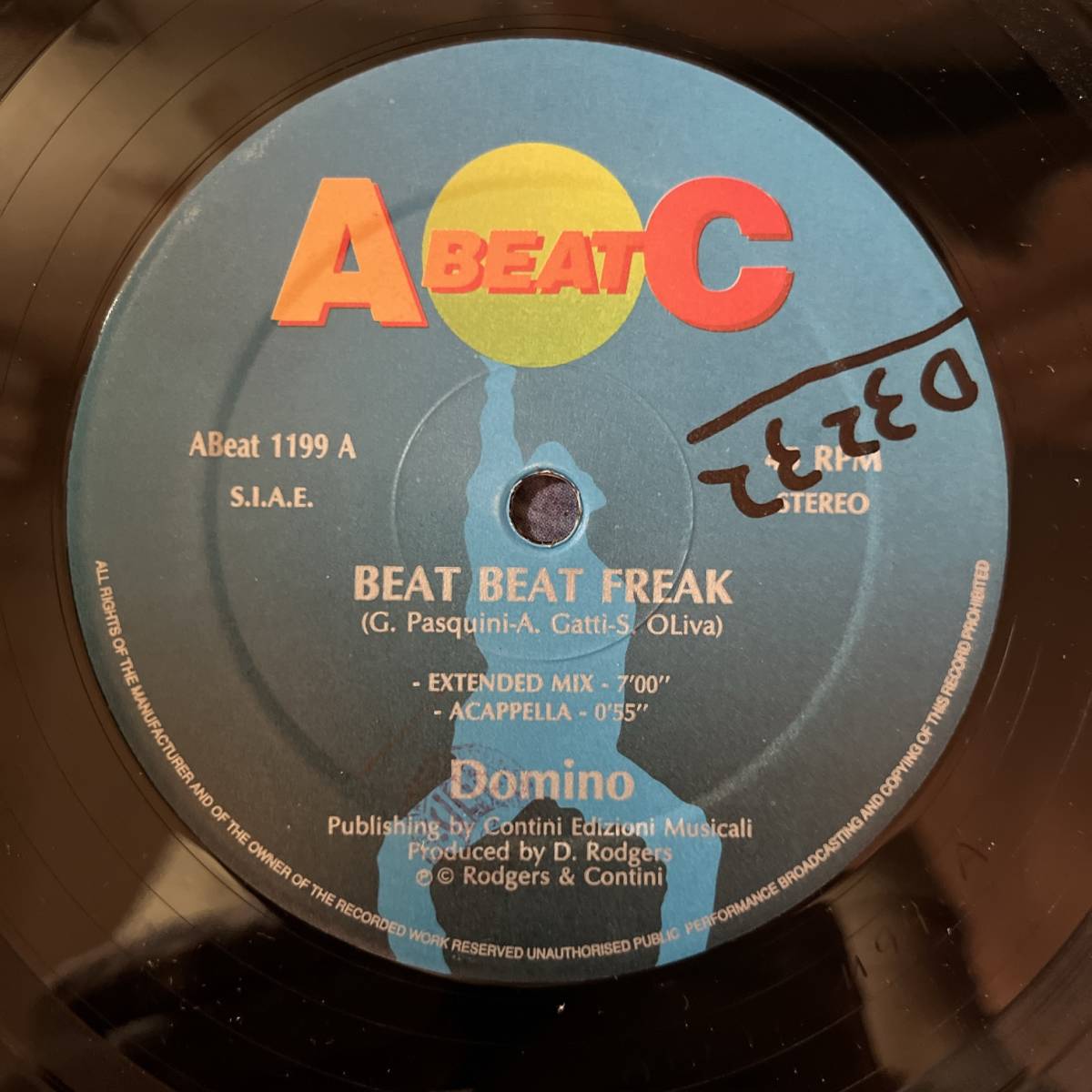 イタリア盤　12“ Domino (2) Beat Beat Freak ABeat 1199_画像4