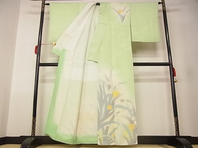 平和屋-こころ店■訪問着　友禅　草花文　暈し染め　金彩　着丈158.5cm　裄丈63cm　正絹　逸品　A-wj5233_画像2