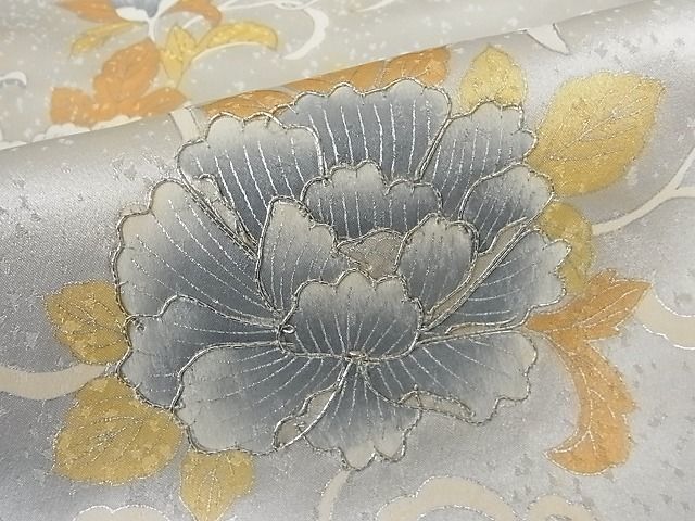 平和屋-こころ店■訪問着　駒刺繍　花唐草文　暈し染め　銀彩　着丈157.5cm　裄丈62cm　正絹　逸品　A-br5388_画像5