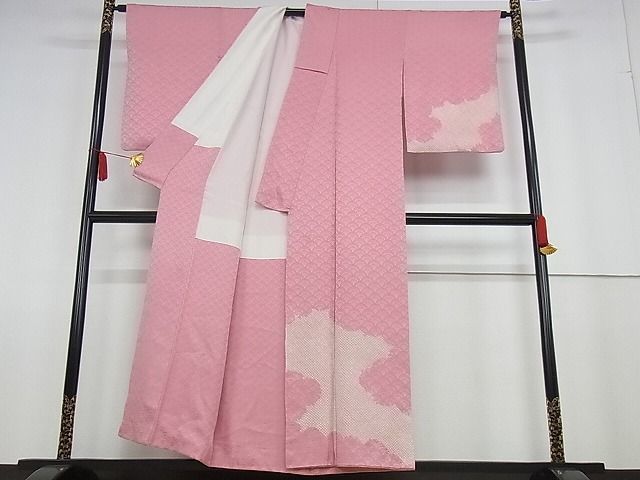 平和屋-こころ店■訪問着　絞り　雲取り青海波　着丈154cm　裄丈64cm　正絹　逸品　A-bw4692_画像2