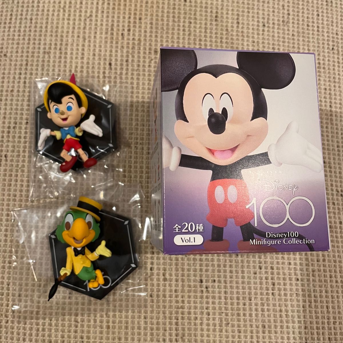 ディズニー Disney100 ミニフィギュアコレクション Vol 1 ピノキオ