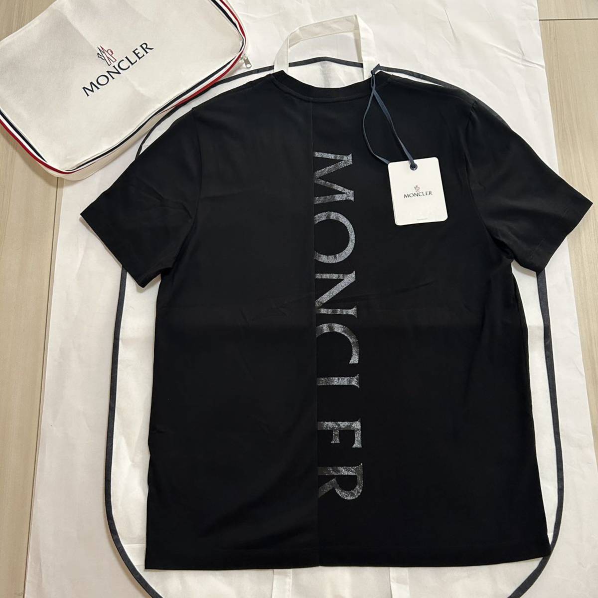 【極美品】MONCLER モンクレール　ラバーワッペン　Tシャツ　L_画像1