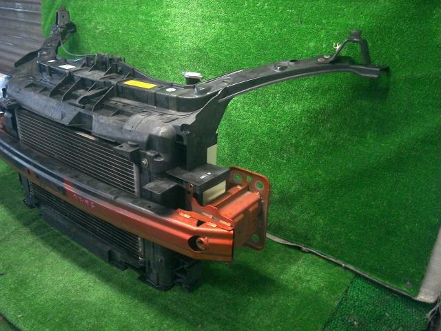 ベリーサ DBA-DC5W ラジエータコアサポート C 27Y D461-53-110_画像2