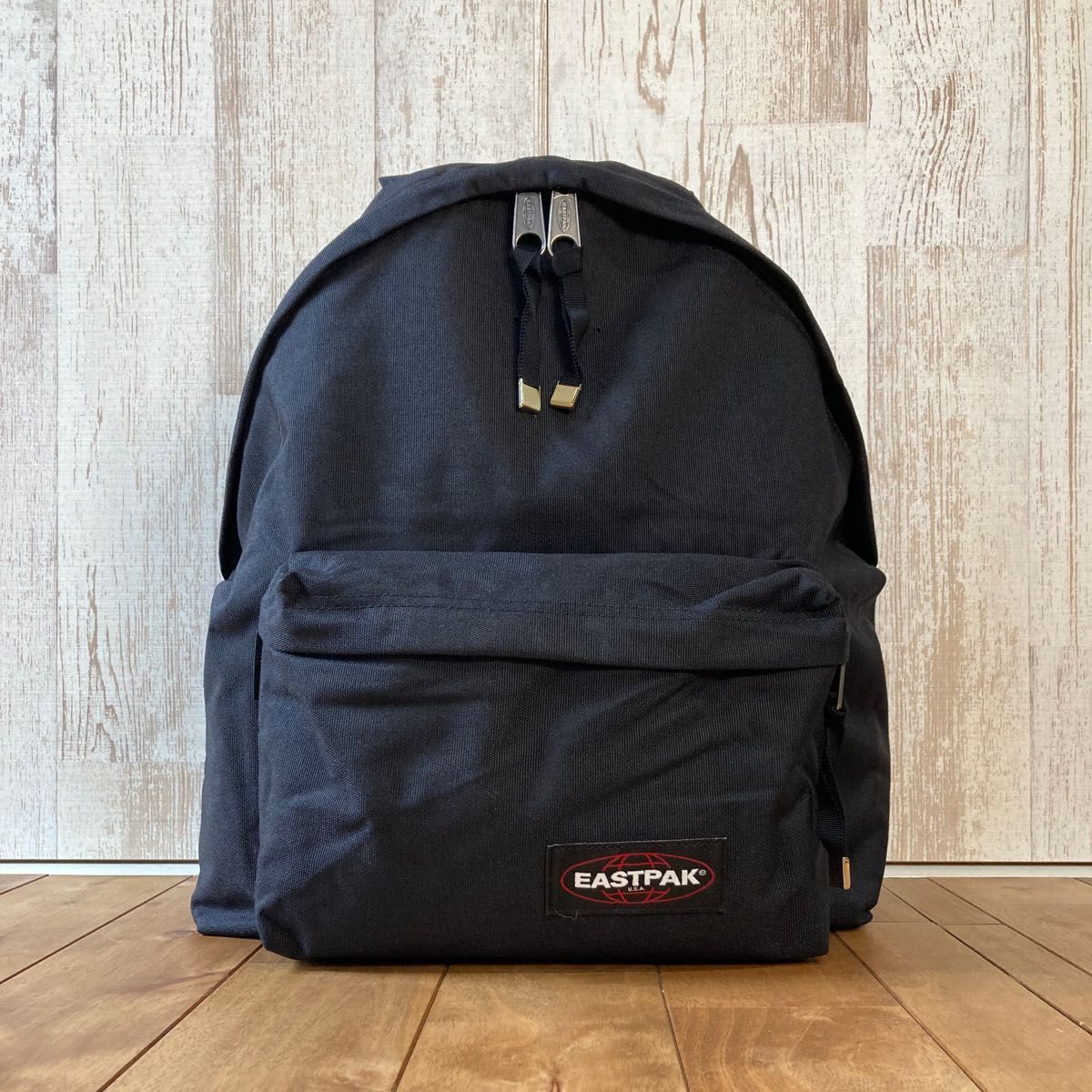 未使用オシャレバッグ イーストパック(EASTPAK)定番パデットパッカー　ブラック バックパック