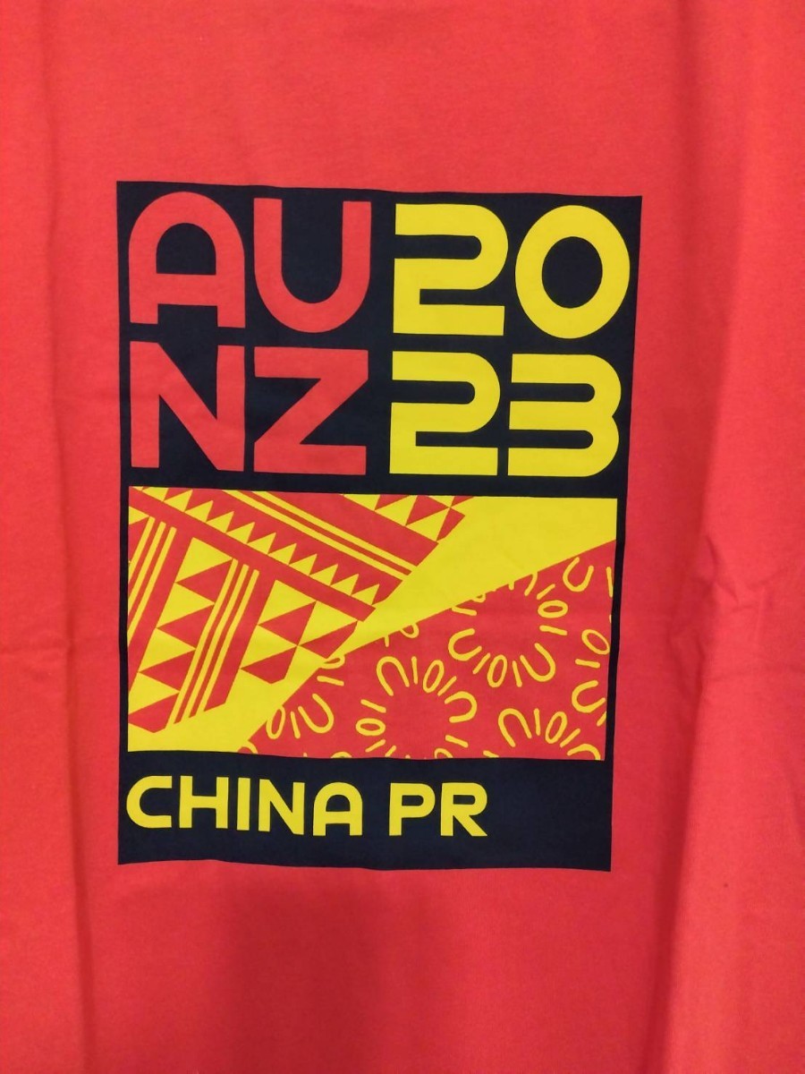 FIFA 女子 ワールドカップ 2023 オーストラリア ニュージーランド Tシャツ Lサイズ 中国代表 ウェア シャツ ユニフォーム 赤 レッド_画像3