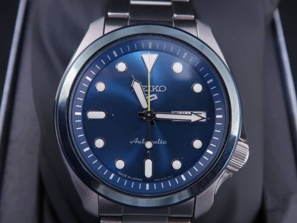 美品　セイコー 腕時計 5スポーツ SBSA061 4R36-08M0 SS ブルー 500本限定_画像1