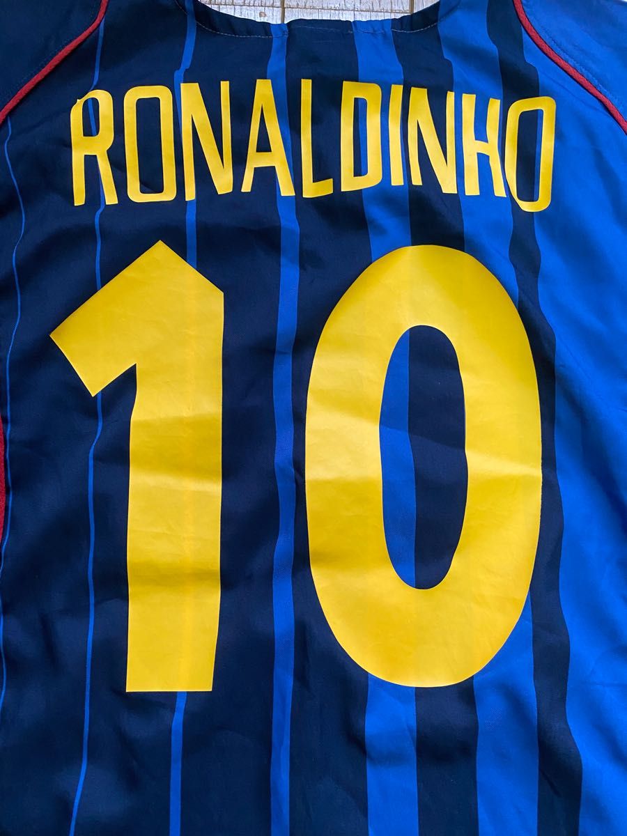 バルセロナ ロナウジーニョ ナイキ バルセロナユニフォーム サッカー ゲームシャツ 10
