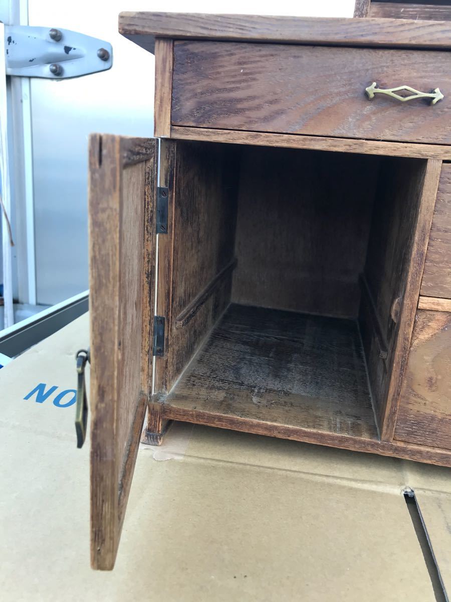 * antique wooden dresser *3062
