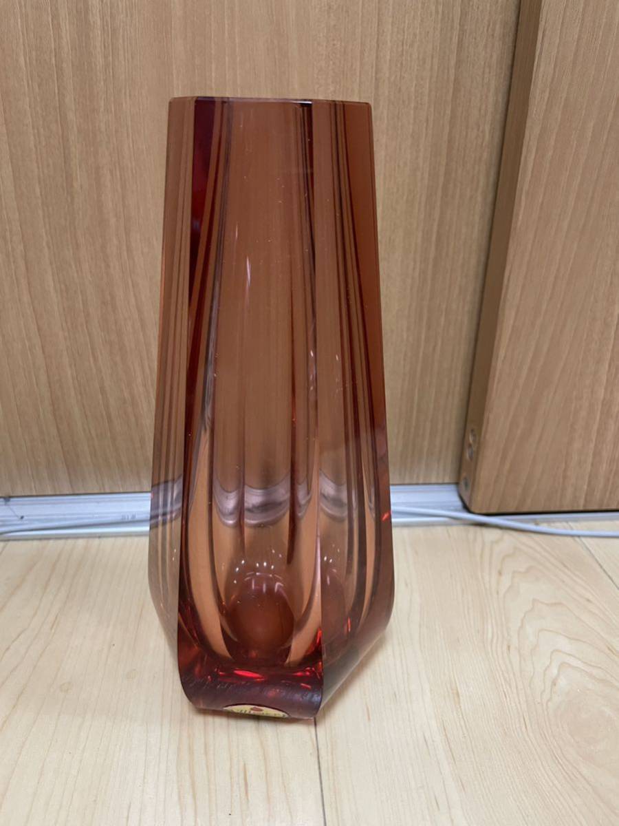 モーゼル　赤クリスタル花瓶　20230929