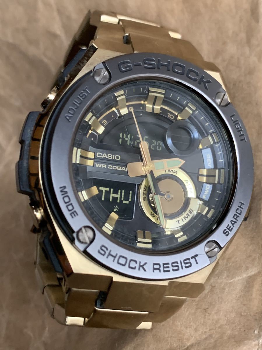 CASIO GST-210GD 黒金　Gショック カシオG-SHOCK メタルバンド　ビッグフェイス　腕時計 ブラック　ゴールド　生産終了品