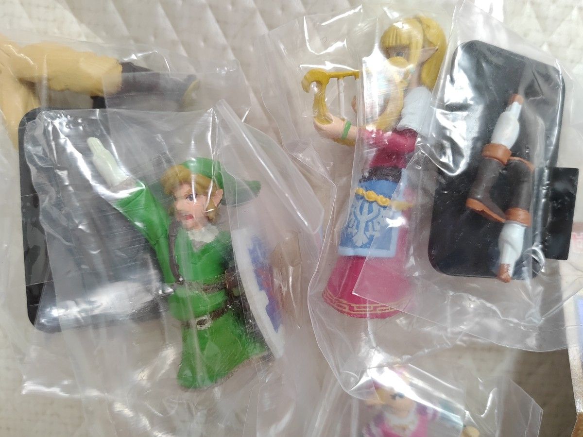 全6種 ゼルダの伝説 フィギュアコレクション ガチャガチャ 全6種 ゼルダの伝説 フィギュアコレクション ガチャガチャ