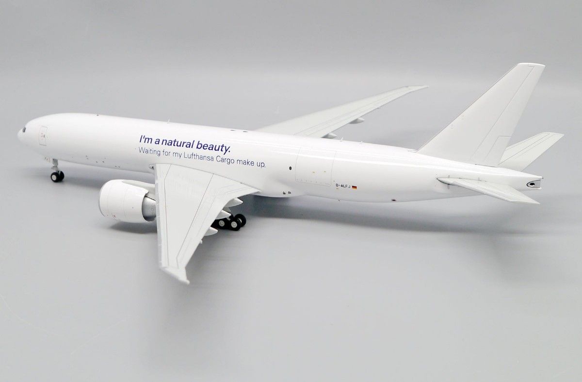 Jcwings ルフトハンザカーゴ 777F D-ALFJ 1/200|PayPayフリマ