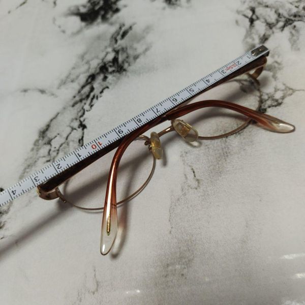 796超美品　ロエベ　メガネ　眼鏡　400　サイドロゴデザイン　ピンク　赤_画像4