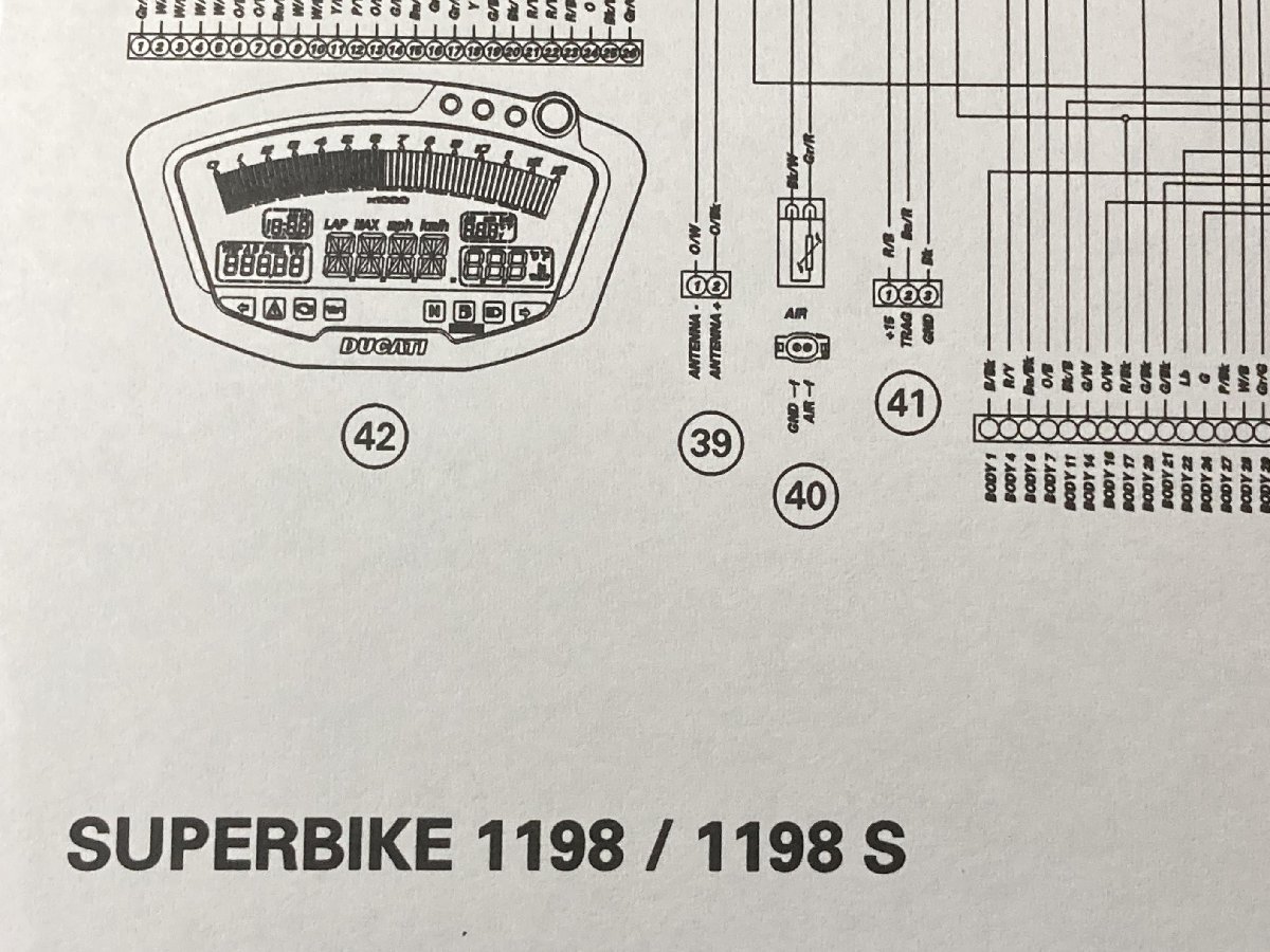 スーパーバイク1198 スーパーバイク1198S 取扱説明書 ドゥカティ 正規 中古 バイク 整備書 配線図有り DUCATI オーナーズマニュアル_取扱説明書