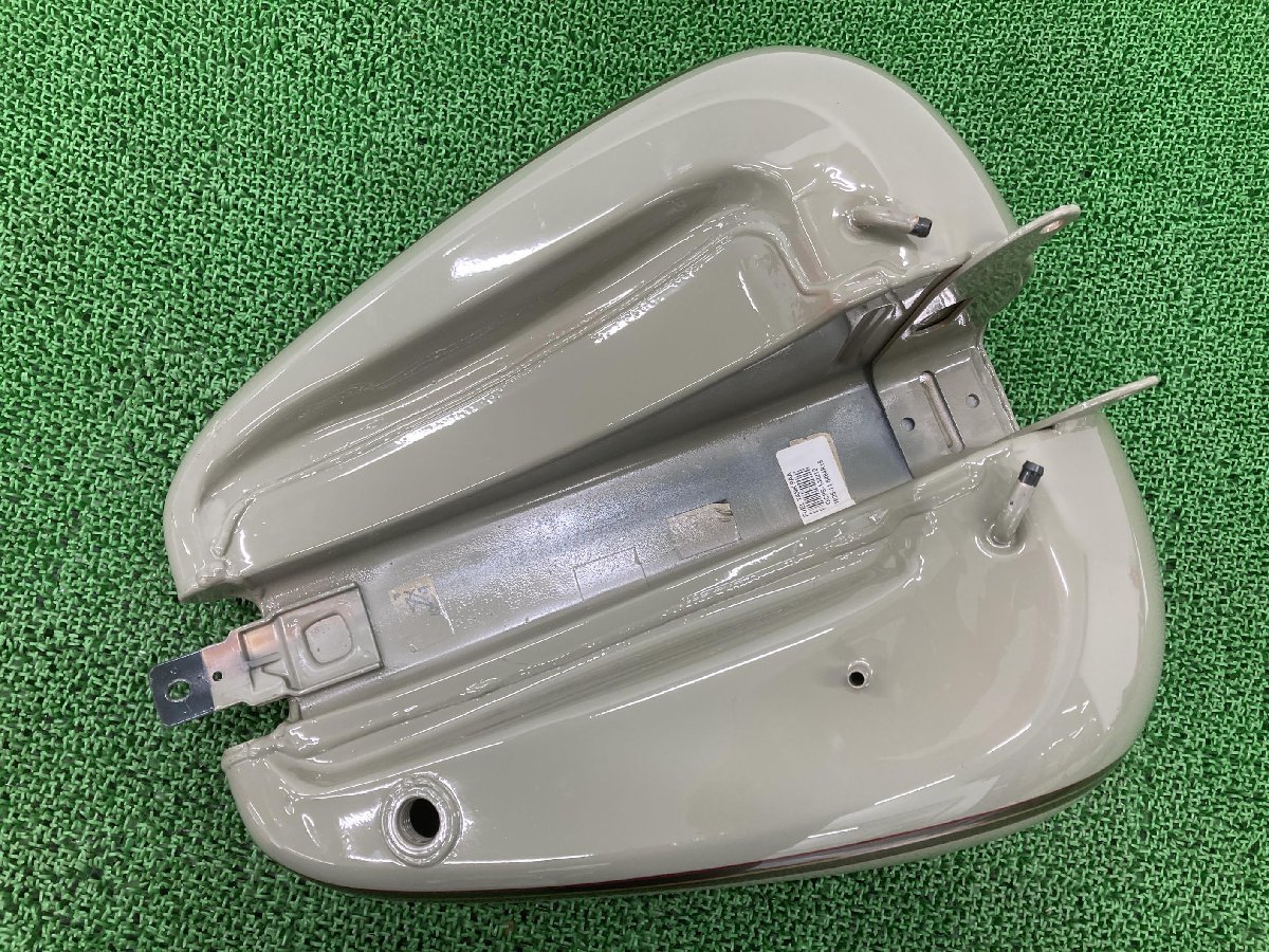 FLSTF1580 タンク 61625-11 ハーレー 純正 中古 バイク 部品 ソフテイル ラジカルペイント ファットボーイ 極上品 車検 Genuine_61625-11