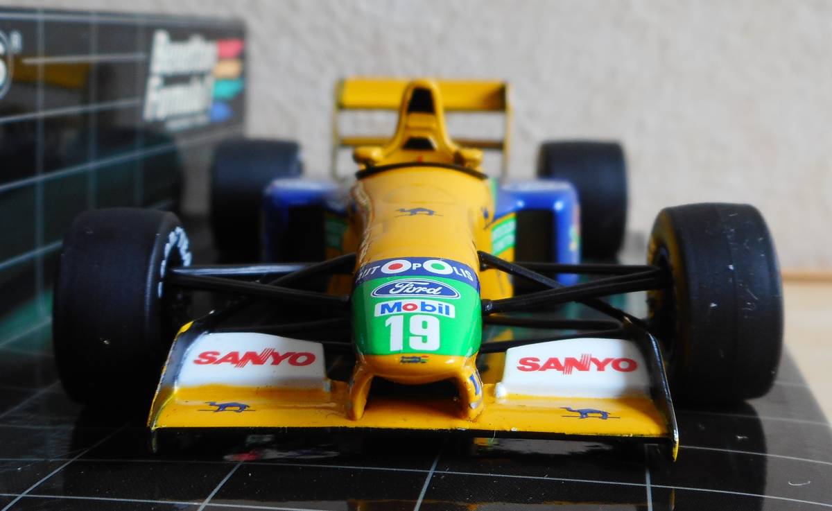 《シューマッハ・ドライバーレス仕様》1/43 ベネトン・フォード B191B　1992【ミニチャンプス】ベネトン最後の『タコマーク』_画像4