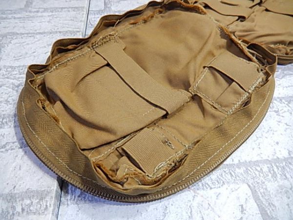 Q62 訳あり特価！希少！人気！◆FIRST AID KIT POUCH コヨーテブラウン◆米軍◆サバゲー！の画像4