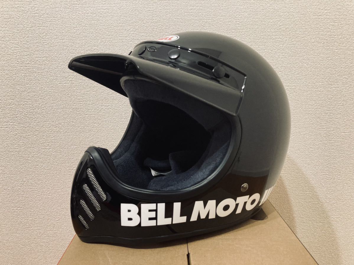 新品　BELL Moto-3 グロスブラック　Lサイズ　moto 3 ヘルメット_画像1