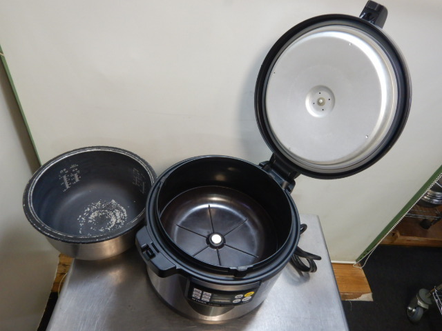 2019年製 タイガー JIW-G541 IH 炊飯 ジャー 3升 単相200V W502D429H400mm 5.4L 16.5kg 1～3升 4570W 釜きず_画像7