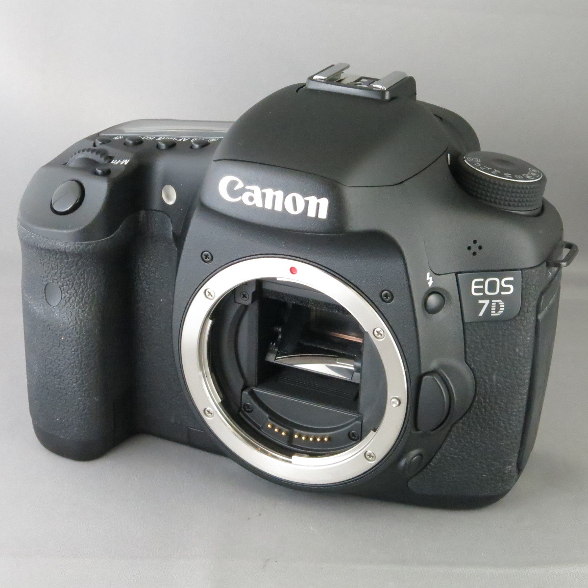 8500円 【美品】Canonキャノン キヤノン EOS7D ☆NO.7522 - キヤノン 8500円 【美品】Canonキャノン キヤノン EOS7D ☆NO.7522 - キヤノン