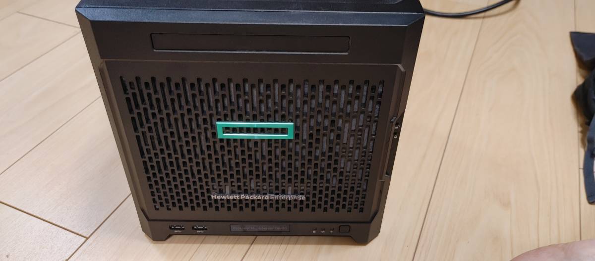 高級感 HPE ProLiant 873830-291 Gen10 MicroServer その他