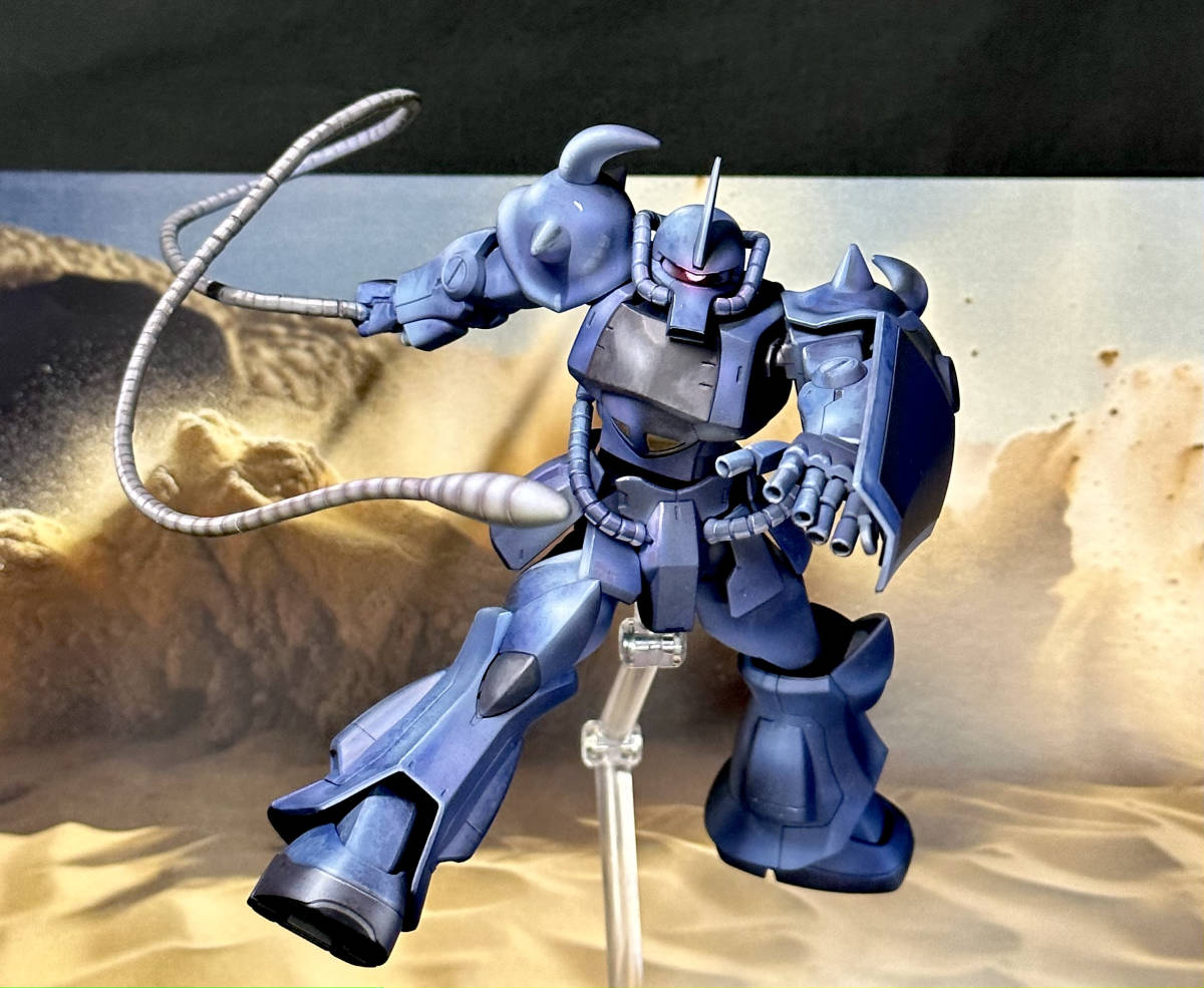 ヤフオク! - HG グフ 1/144 ボックスアート風塗装 完成品
