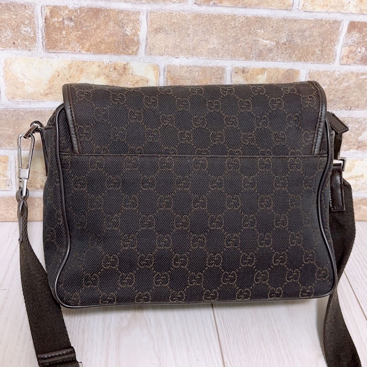 美品》GUCCI(グッチ)ショルダーバッグ-