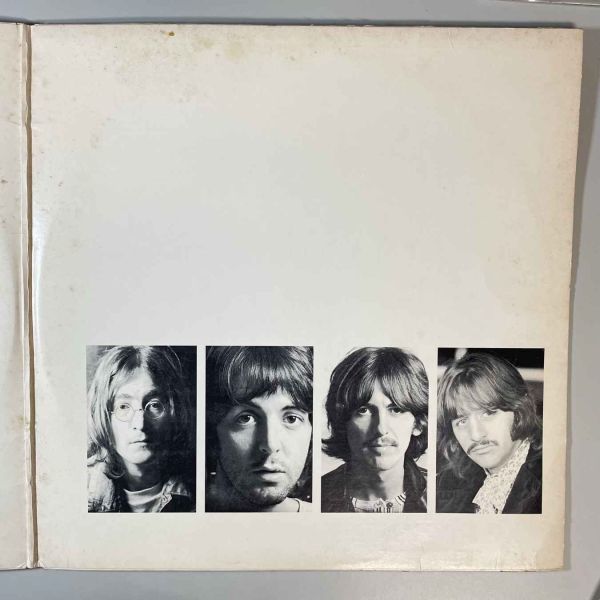 34947【US盤】 The Beatles / The White Album ・２枚組_画像2