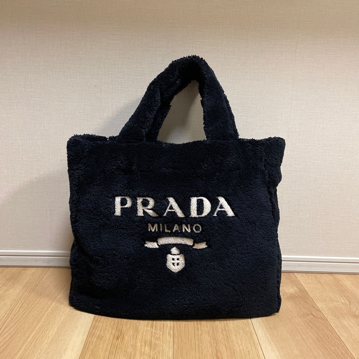 希少 美品 PRADA テリー トート ロゴ バッグ｜Yahoo!フリマ（旧PayPay