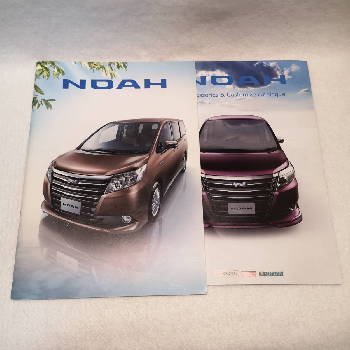 * Toyota Noah catalog \'14/1*54P* accessory & cusomize \'14/1*27P**2 point set *TOYOTA NOAH car brochure Japan new car /0927