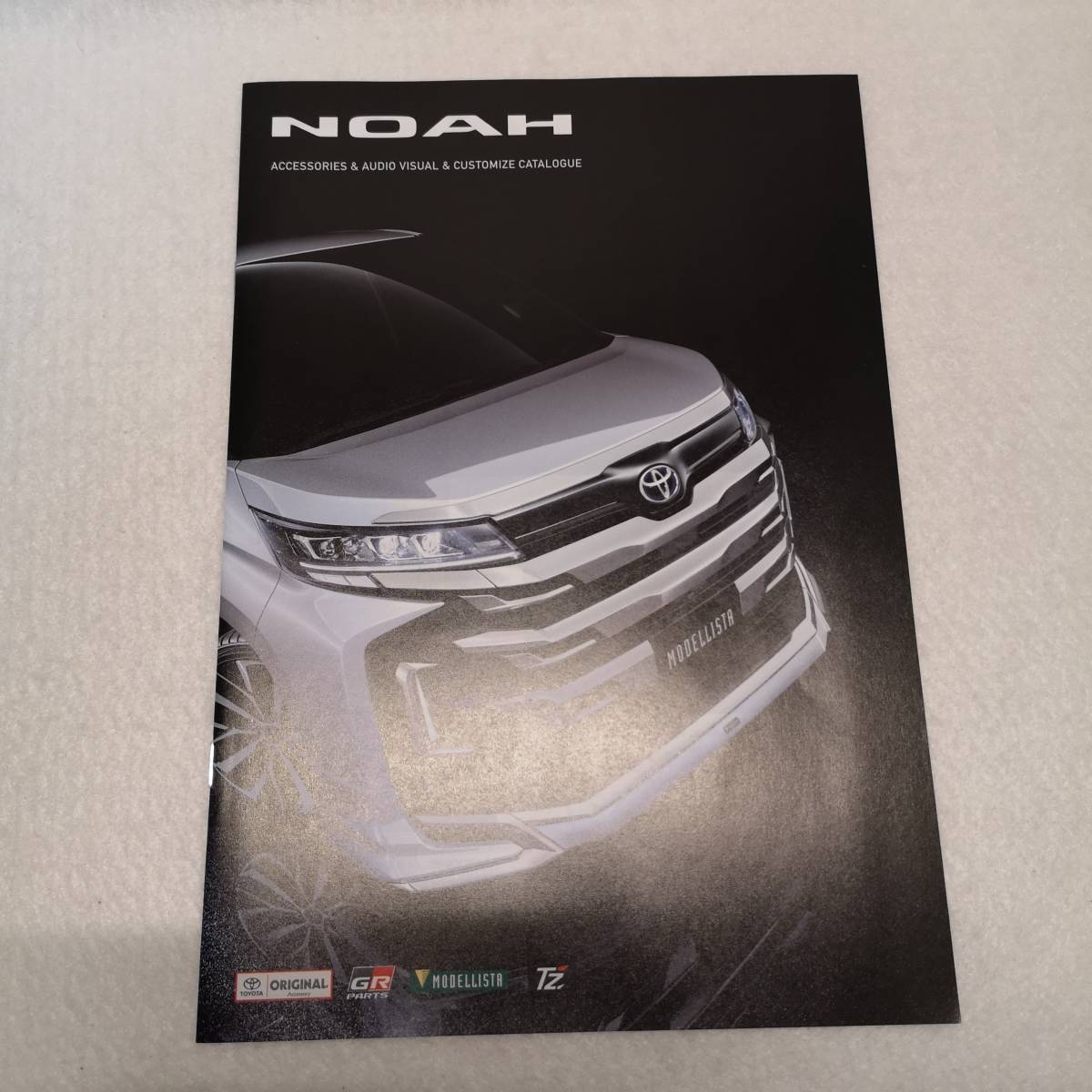 ◆トヨタ ノア カタログ '22/1◎51P◆アクセサリー＆オーディオ～ '22/1◎19P◆◇2点セット◆TOYOTA NOAH car brochure Japan 新車/0927_画像6