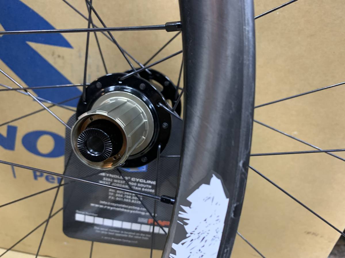 REYNOLDS レイノルズ XC 26er カーボン DISCブレーキ専用 マウンテン MTB ホイール 前後 セット シマノフリー 10速 100/135mm QR _画像6