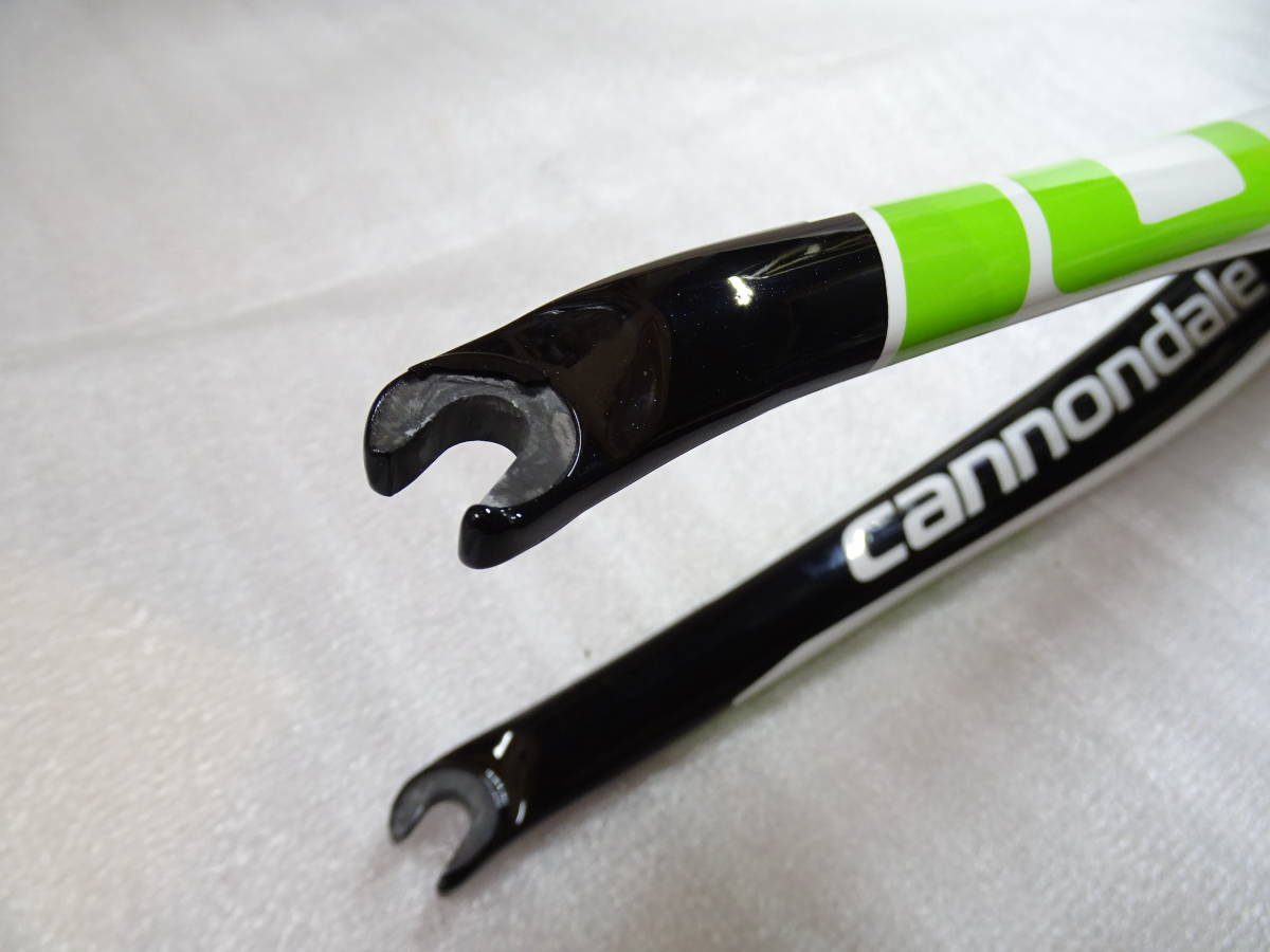 新品 Cannondale キャノンデール CAAD 10 フルカーボンフォーク 700C上下異径 下1-1/4“_画像8